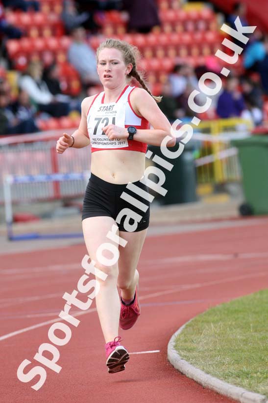 Womens senior and under-20s 5000 metres, North Eastern Champs, Gateshead Stadium. Photo: David T. Hewitson/Sports for All Pics